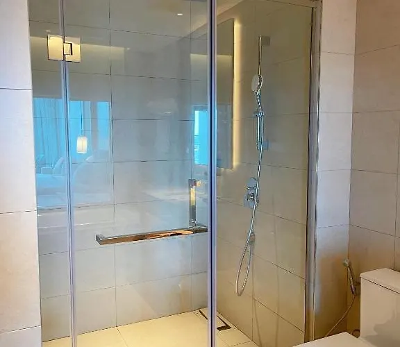 Appartement A La Carte 2pn View Truc Dien Bien 2br Front Sea View 正面海景两卧室 *
